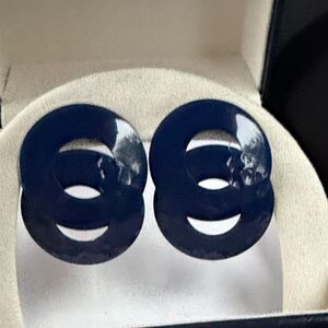 Navy Blue Circular Pierced Earrings